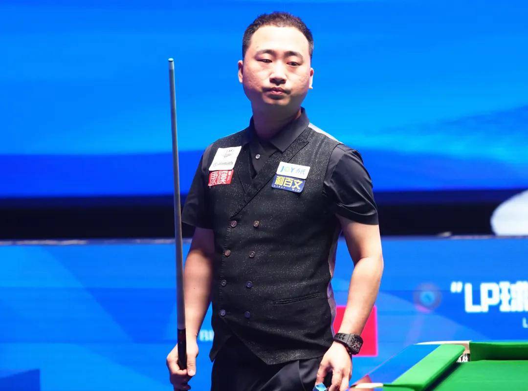 汤普森的外 汤普森的外