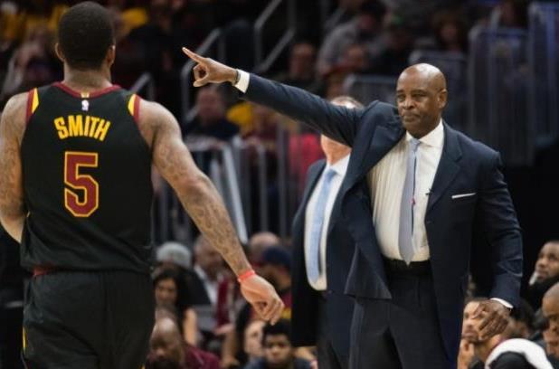 伍家朗和骆 伍家朗和骆