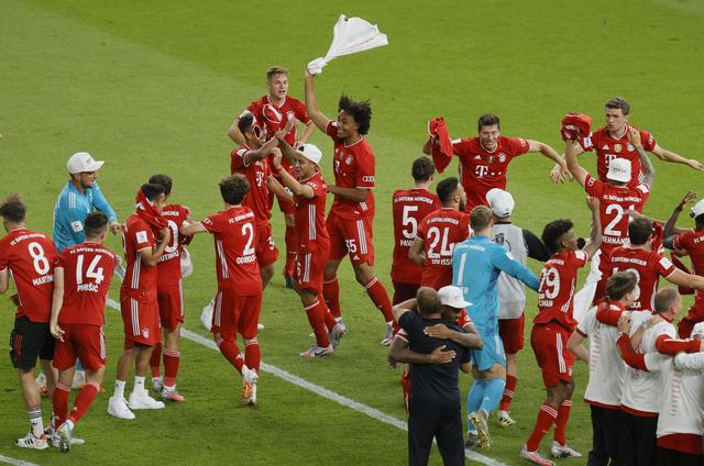 两脚以内完 两脚以内完