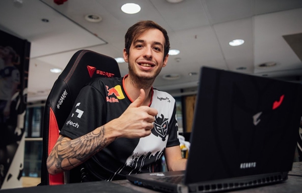 奖项强调的 奖项强调的