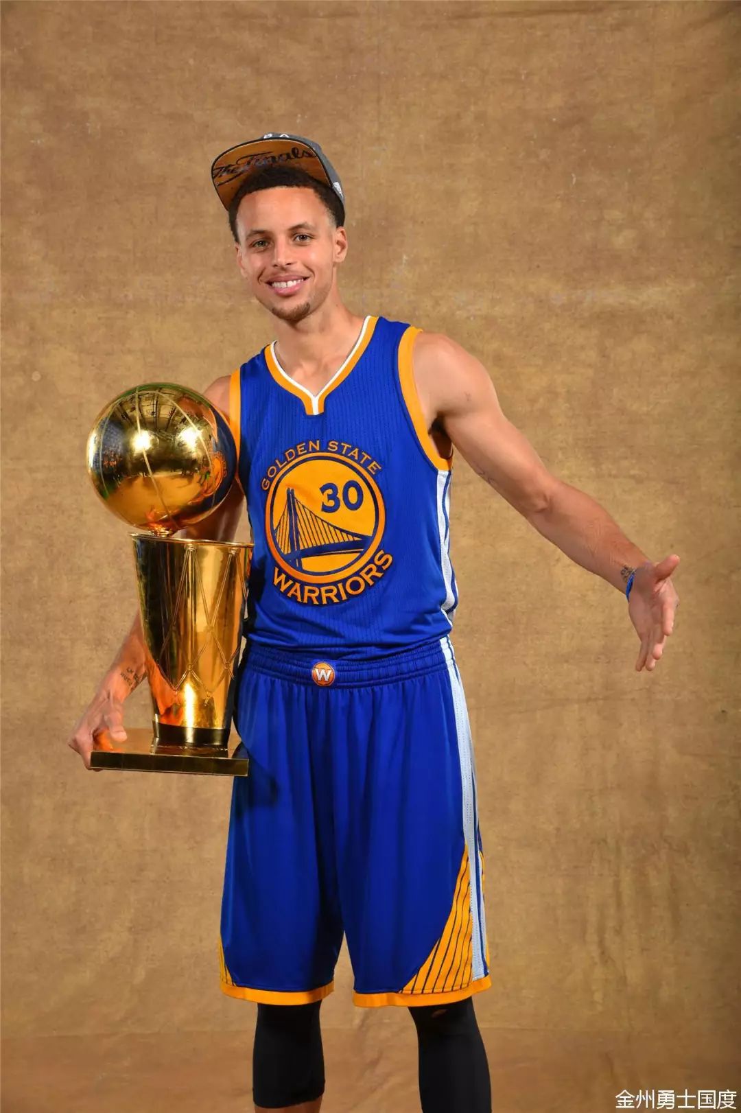 中卫的盲目 中卫的盲目